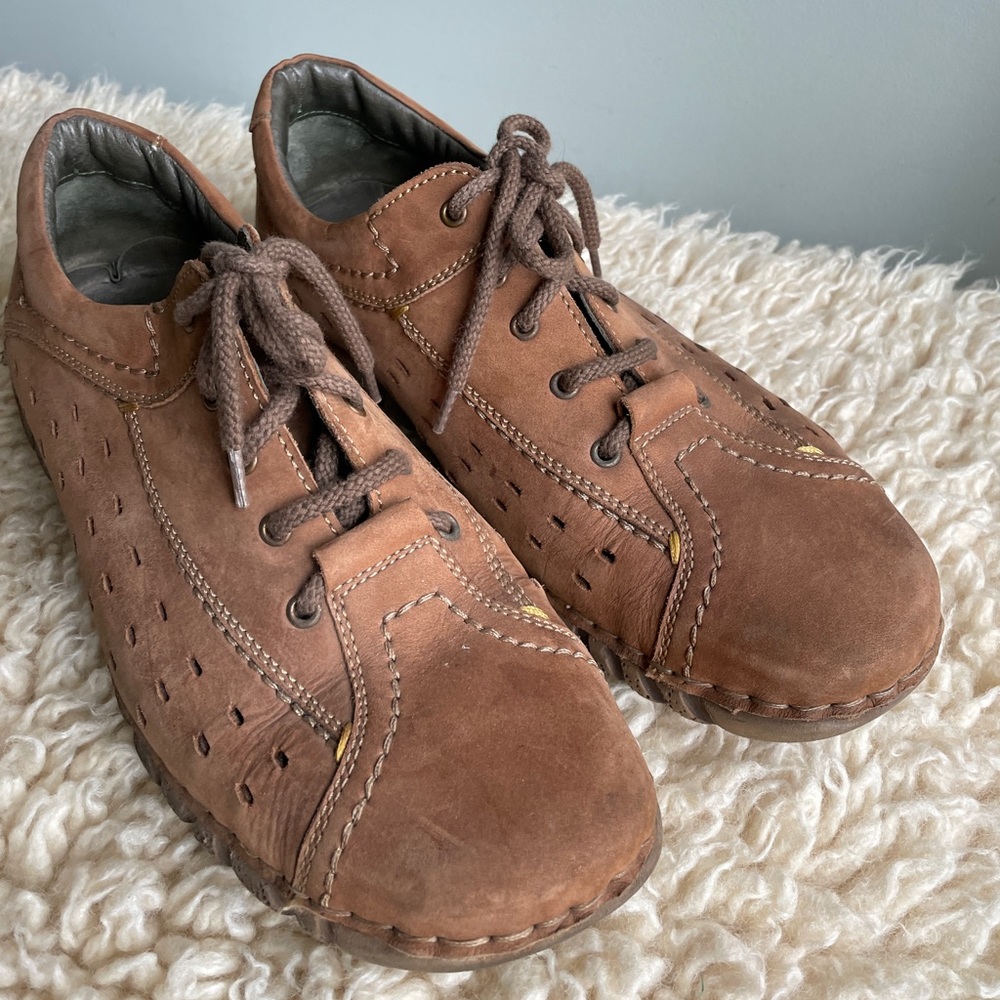Rohde size 8 brown leather shoes